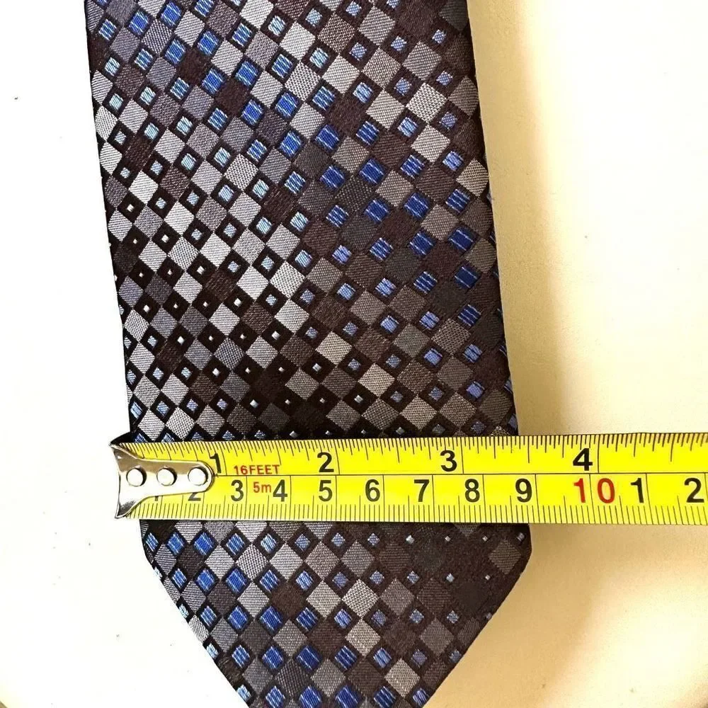 Calvin Klein NWT blue pattern tie